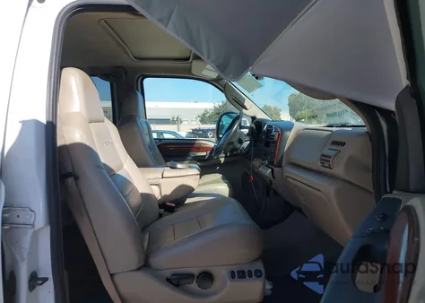 2006 Ford F-250 Lariat/Xl/Xlt z USA, uszkodzony, nr VIN 1FTSW21P16EC14554